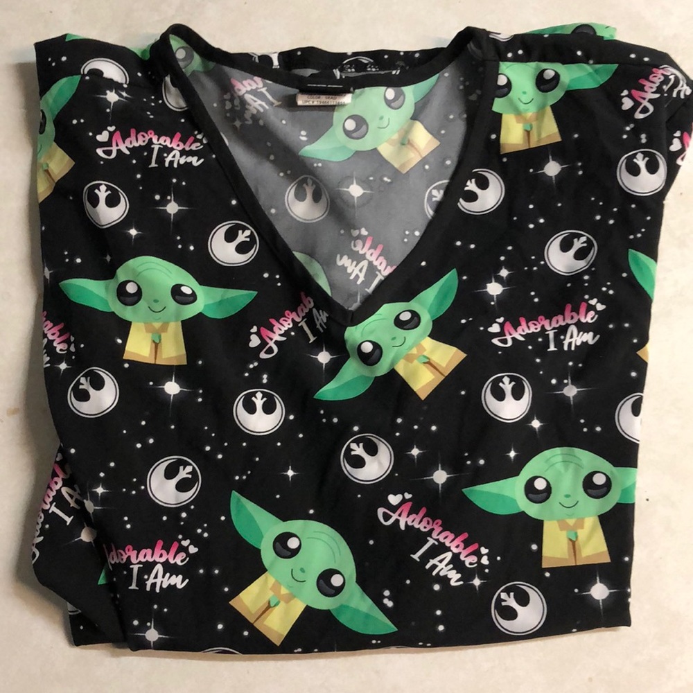 Super cute Star Wars baby Yoda scrub top
